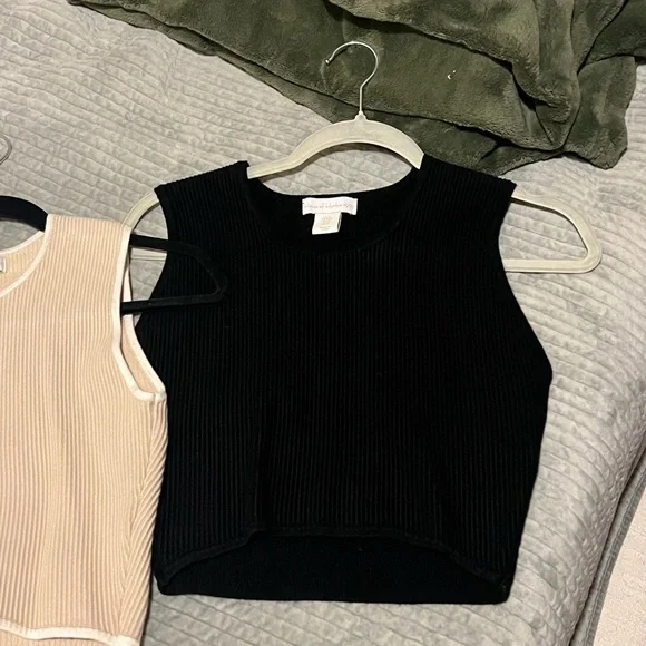 House of Harlow 1960 Ribbed Crop Tank - Black & Cream - Picture 3 of 5